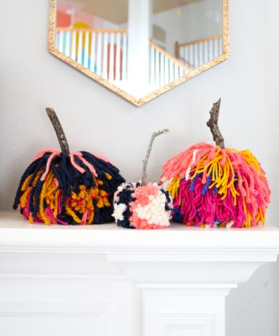 PomPom Pumpkins