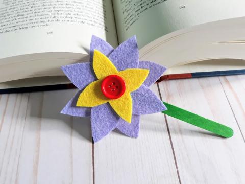 Felt Flower Bookmark
