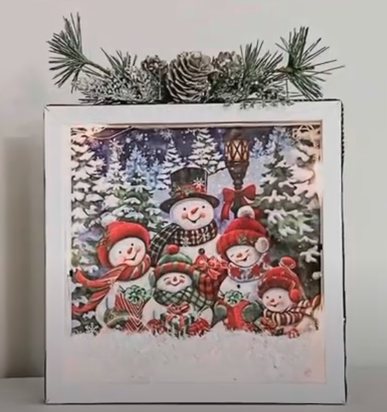 Winter picture frame art piece